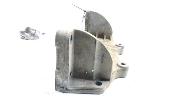 06 Dodge Durango Engine To Transmission Brace Bracket Bolts Hardware 4.7L At 4X4 — photo 4