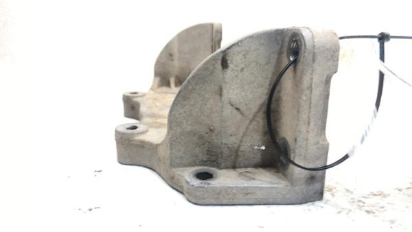 06 Dodge Durango Engine To Transmission Brace Bracket Bolts Hardware 4.7L At 4X4 — photo 6