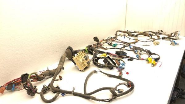 2001-2002 Silverado 2500 Hd Complete Wiring Harness Behind Dash Oem 8.1L — photo 2
