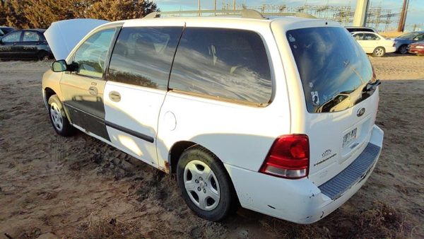 2007 Ford Freestar — vehicle photo 4