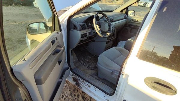 2007 Ford Freestar — vehicle photo 5