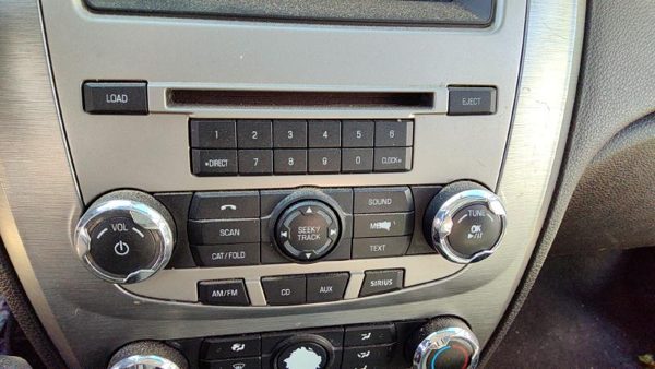 2010 Ford Fusion Stock Radio Oem Factory Stereo Cd Player 9E5Z18C815Ea — photo 1