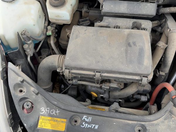 04-09 Prius Complete Air Intake Cleaner Filter Box Housing With Tube Oem 1.5L — photo 3