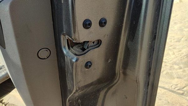 2008-2011 Ford Focus Passenger Right Front Door Latch With Rods/Cables Oem Sedan — photo 3