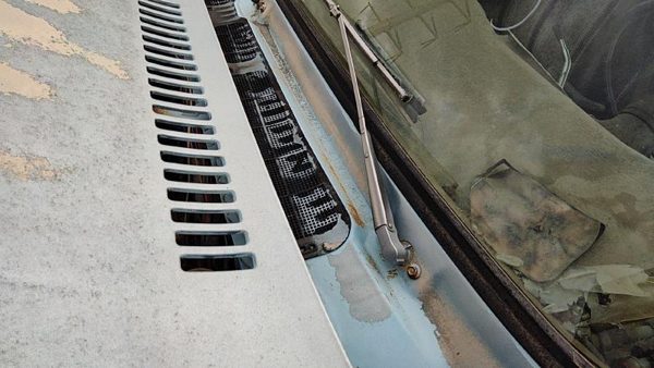 1973-1974 Chevy C10 Driver Left Windshield Wiper Arm Oem Blade Lever — photo 1
