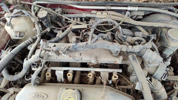 1997-2000 Ford Escort Upper Intake Manifold Oem 2.0L F7Cz9424Ad — photo 2