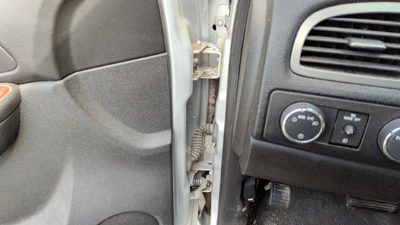 2010 Chevy Tahoe Front Door Hinge LH