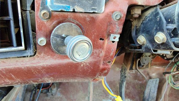 1973-1988 Chevy K30 Headlight Switch Control Knob Buttons Dash Oem — photo 2