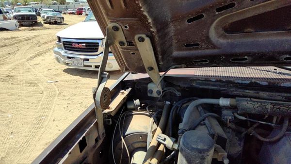 1988 Ford F150 Hood Hinge RH Brown — photo 3