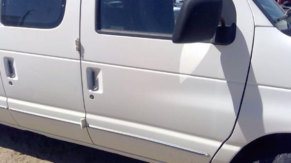 1993 Ford Van Front Door RH White — photo 6