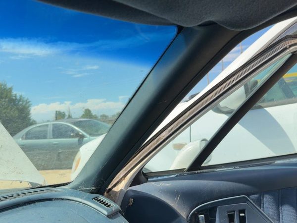 92-95 Eighty Eight Passenger Right A Pillar Trim Windshield Post Panel Oem Blue — photo 2