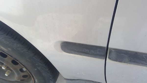 1996-2000 Honda Civic Driver Left Moulding From Fender Oem Trim Strip — photo 7