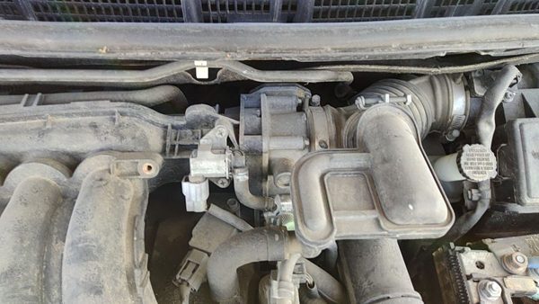 2007-2012 Nissan Versa Throttle Body Valve Oem With Sensors 1.8L 161199Se0A — photo 2