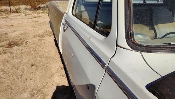 1984 Dodge D350 Front Door RH Gray — photo 3