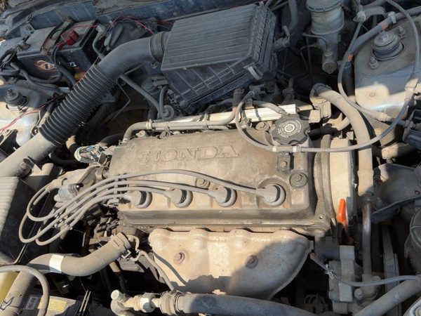 1996-1997 Honda Civic Cylinder Head Assembly Oem 1.6L 4836847 — photo 3