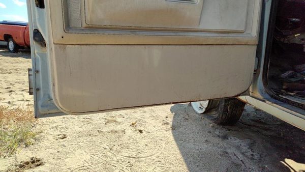 1984 Dodge D350 Front Door LH Gray — photo 7