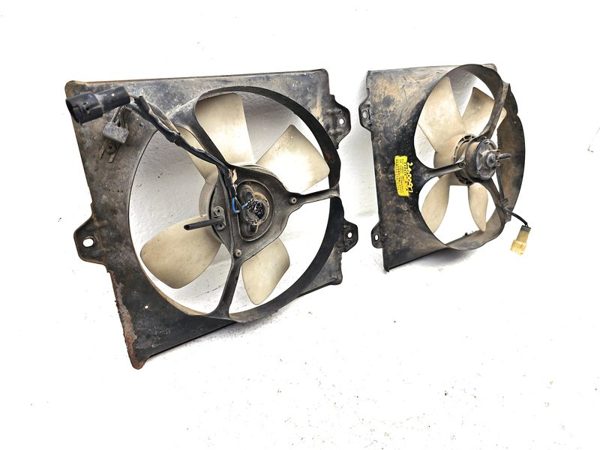 85-86 Toyota Camry Electric Radiator Cooling Fan Assembly With Motors 2.0L Oem — photo 8