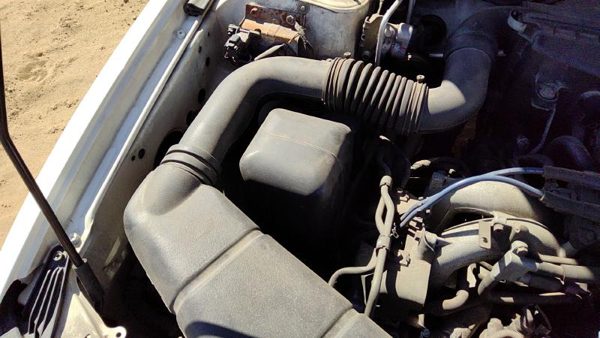 2000 01 Legacy Outback Complete Air Intake Filter Box Housing With Tube Oem 2.5L — photo 3