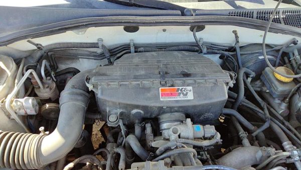 2000 01 Legacy Outback Complete Air Intake Filter Box Housing With Tube Oem 2.5L — photo 4