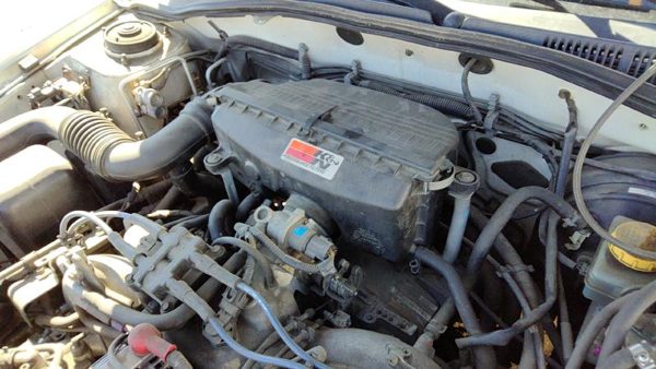 2000 01 Legacy Outback Complete Air Intake Filter Box Housing With Tube Oem 2.5L — photo 7
