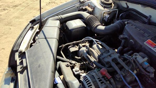 2000 01 Legacy Outback Complete Air Intake Filter Box Housing With Tube Oem 2.5L — photo 8