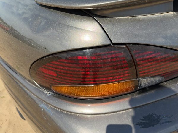 1996-1999 Pontiac Bonneville Driver Left Outer Tail Light Brake Lamp Oem Rear — photo 4