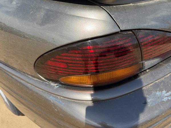 1996-1999 Pontiac Bonneville Driver Left Outer Tail Light Brake Lamp Oem Rear — photo 5