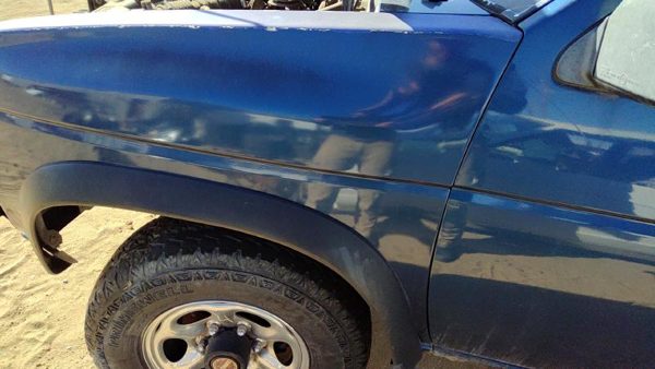1995 Nissan Pathfinder Fender LH Blue — photo 5