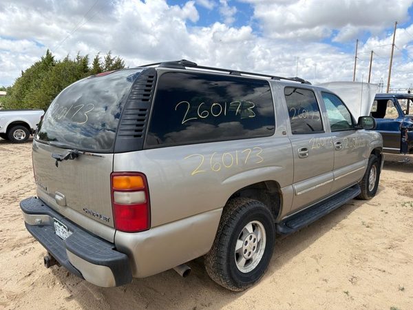 2001 Suburban 1500 — vehicle photo 6
