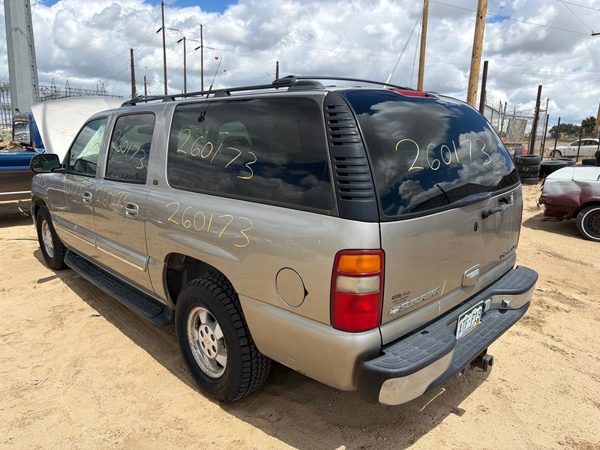 2001 Suburban 1500 — vehicle photo 5