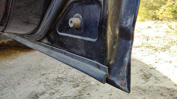 2010 Ford Fusion Front Door RH Uh Tuxedo Black Metallic — photo 8