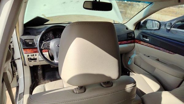 2010-2012 Subaru Legacy Outback Driver Left Headrest Leather Seat Wil Warm Ivory — photo 4