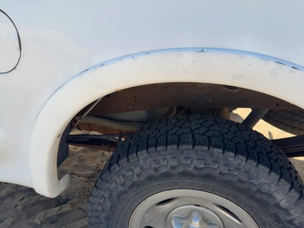 1997-2004 Ford F150 Driver Left Rear Wheel Flare Moulding Oem Back White Yz — photo 4
