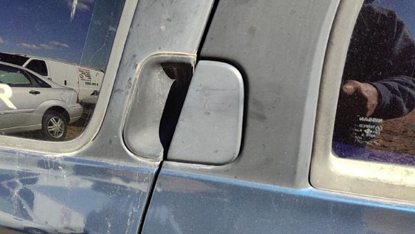 90-95 Nissan Pathfinder Passenger Right Rear Outside Door Handle Oem Back — photo 2