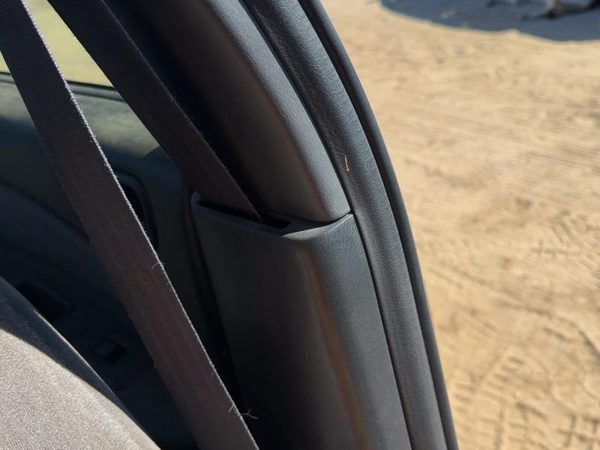 1995-1999 Nissan Maxima Driver Left B-Pillar Trim Panel Oem 4-Door Sedan Gxe — photo 3