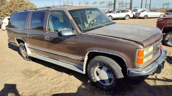 1994 Suburban 1500 — vehicle photo 2