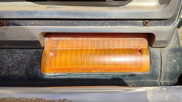 1984-1991 Jeep Grand Wagoneer Driver Left Front Turn Signal Light Lamp Oem — photo 2