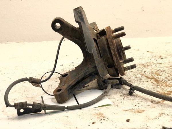05-09 Hyundai Tucson Driver Left Front Spindle Steering Knuckle with Wheel Hub — photo 7