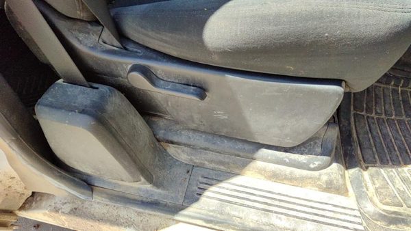 07-14 Chevy Silverado 2500 Passenger Right Side Seat Trim Panel Oem — photo 4