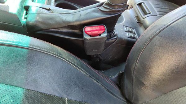 15-21 Subaru Wrx Driver Left Front Seat Belt Buckle Receiver Cbl30 Carbon Black — photo 5