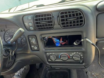 98-02 Chevy S10 Blazer Trim Bezel Around Speedometer Dash Surround Graphite 12H