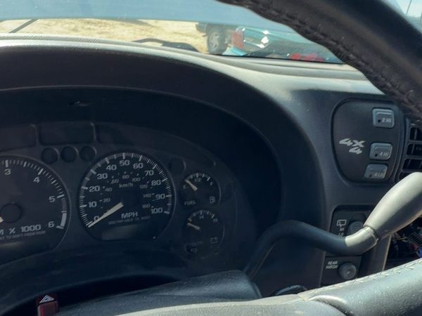 98-02 Chevy S10 Blazer Trim Bezel Around Speedometer Dash Surround Graphite 12H — photo 2