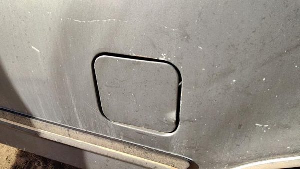 87-91 F250 Pickup Fuel Tank Door With Hinge Gas Lid Oem Filler Gray — photo 2