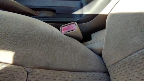 2002-2003 Toyota Camry Driver Left Front Seat Belt Buckle Receiver Oem Taupe 43 — photo 1