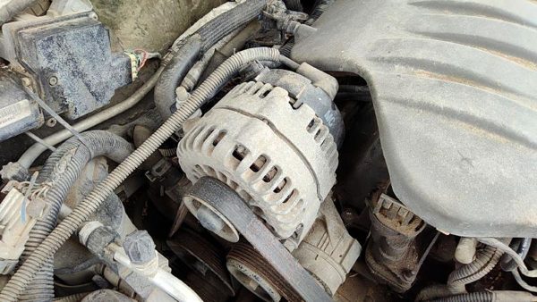 1999 2000 2001 2002 Buick Park Ave Alternator 10464441 — photo 1