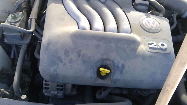 1999-2015 Vw Jetta Engine Cover Top Plastic Shield Oem 2.0L 6A103935ae — photo 4
