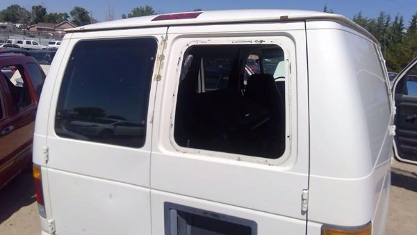1993 Ford Van Back Door RH White — photo 5