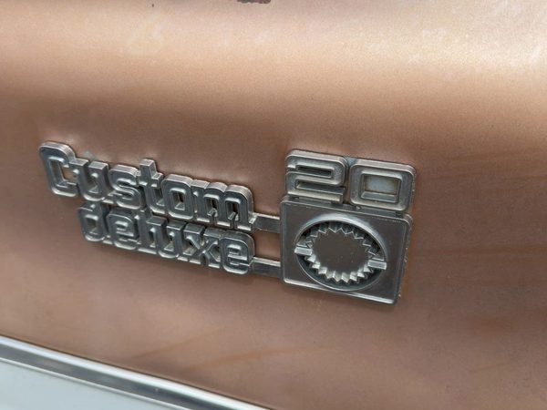 1973-1980 Chevy Silverado C20 Pickup Driver Left Emblem Badge Fender Brown OEM — photo 4