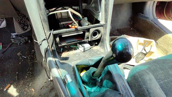 1994-97 Honda Accord Trim Bezel Around Radio And Floor Shifter Oem Console Gray — photo 4
