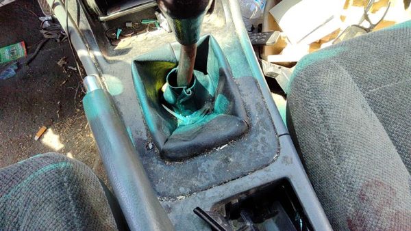 1994-97 Honda Accord Trim Bezel Around Radio And Floor Shifter Oem Console Gray — photo 6